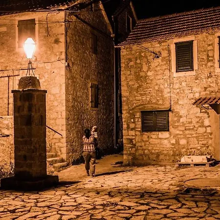 Hanna's House Hvar 아파트 *